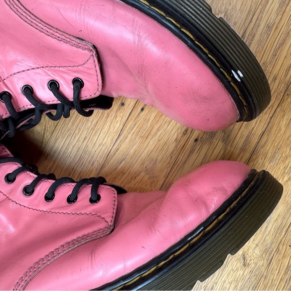 🌸 RARE Dr. Martens 1460 Pink Leather Lace-Up Boots 🌸 - Picture 7 of 8